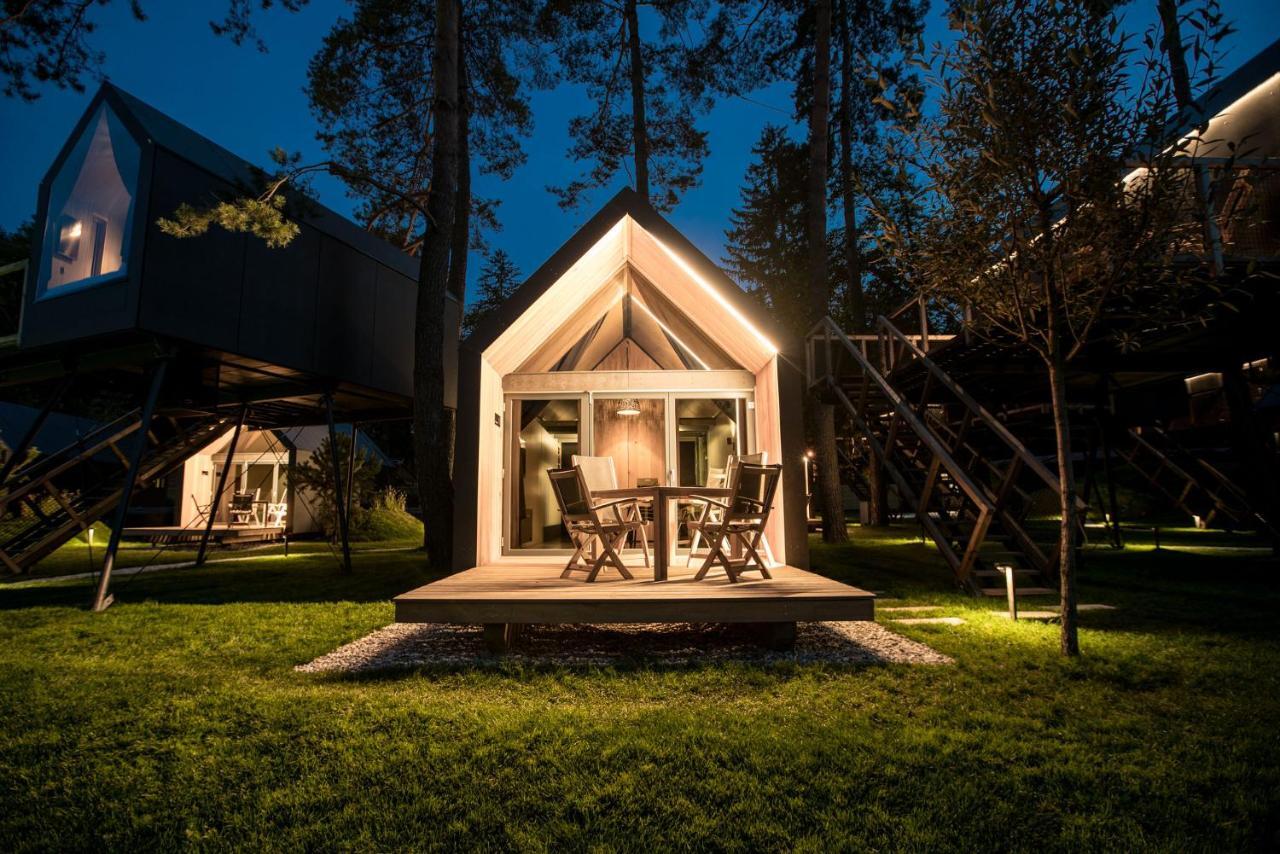 Luxury Glamping Chocolate Village Μαριμπόρ Εξωτερικό φωτογραφία