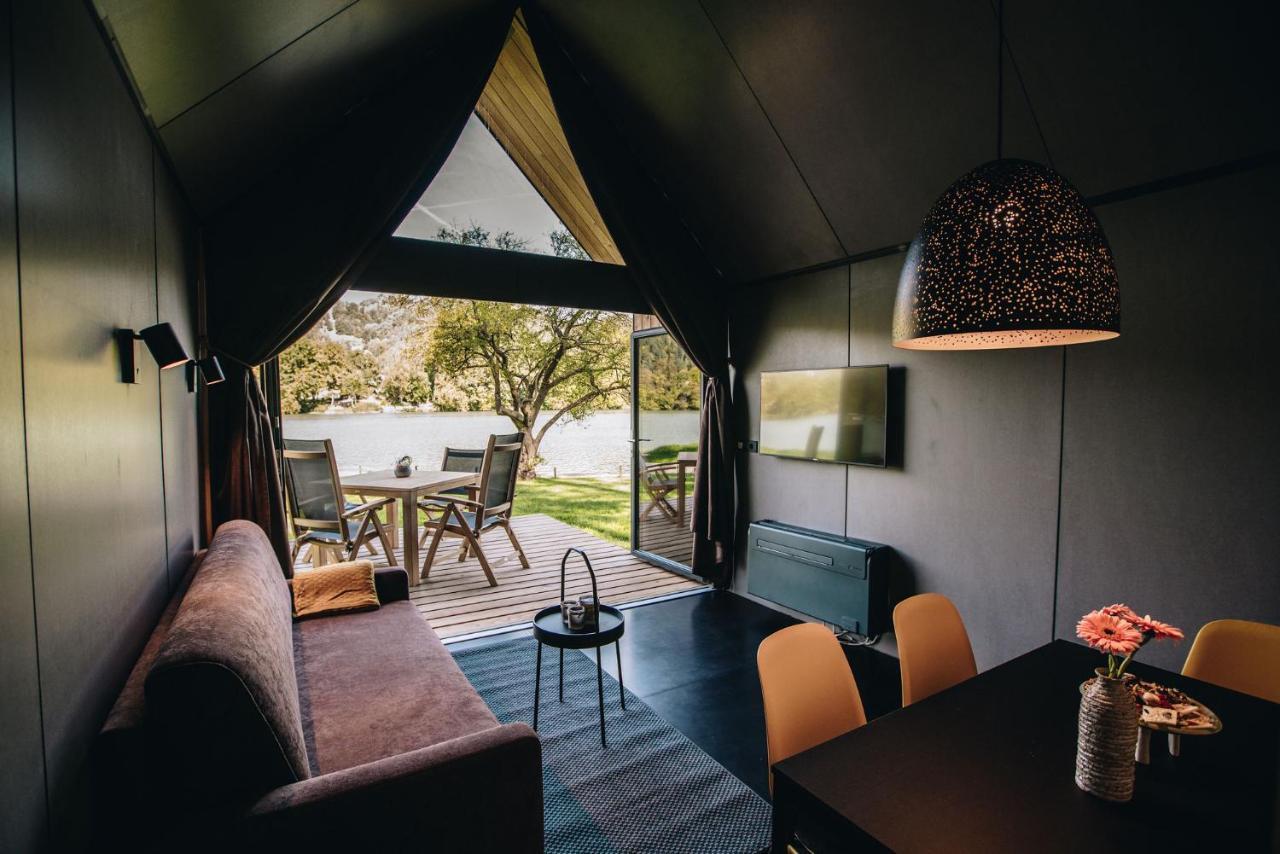 Luxury Glamping Chocolate Village Μαριμπόρ Εξωτερικό φωτογραφία